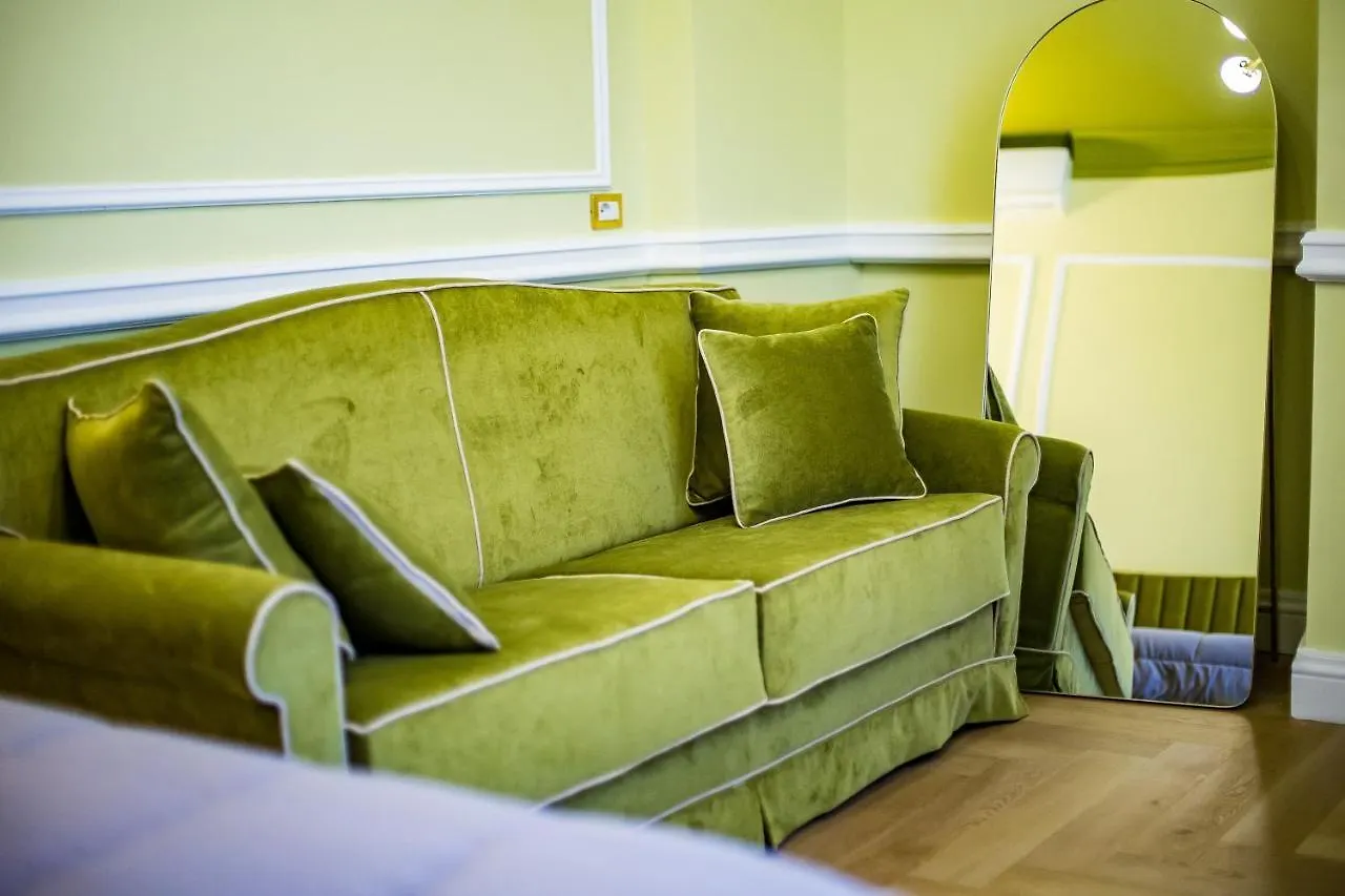 Hold Rome - Luxury Suites