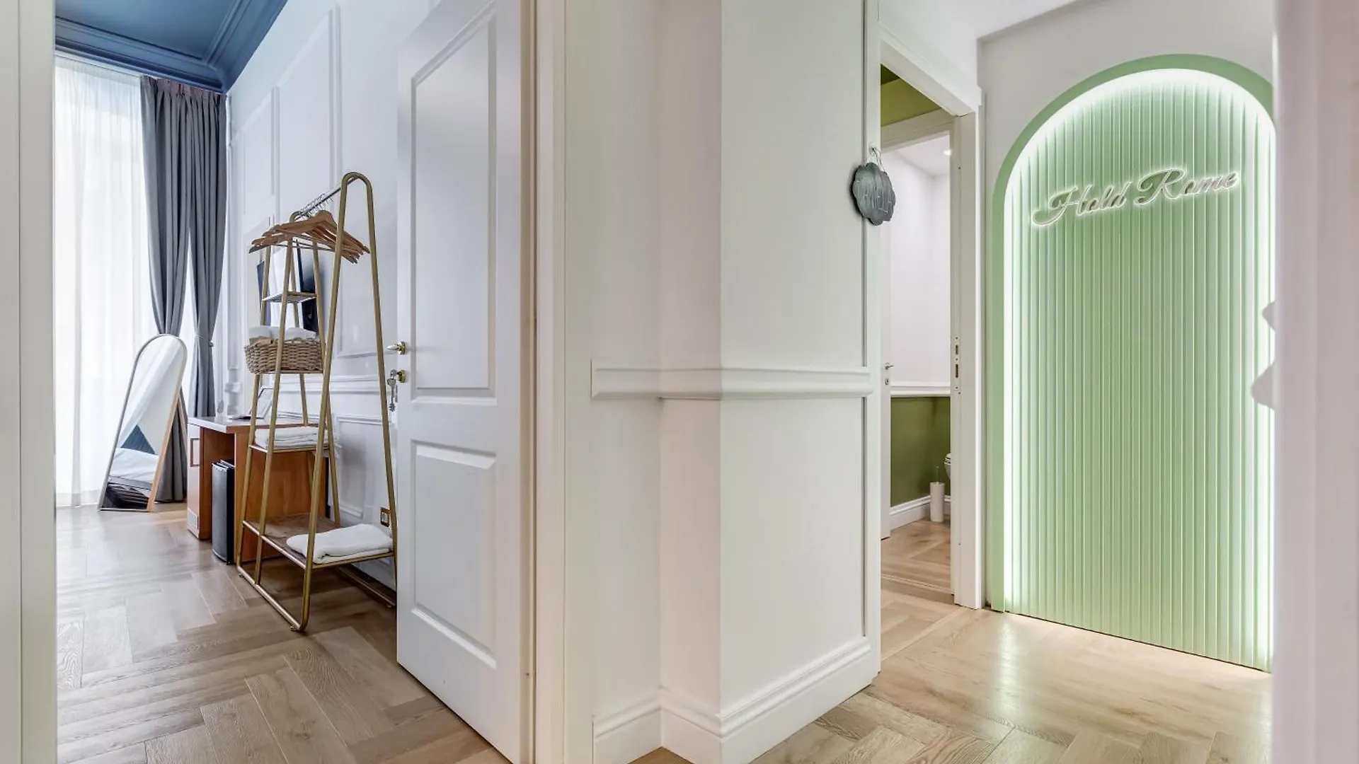 Hold Rome - Luxury Suites