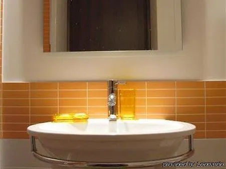 Panzió Hold Rome - Luxury Suites