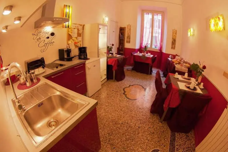 Hold Rome - Luxury Suites